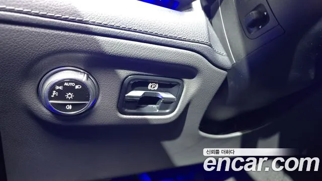 Mercedes-Benz EQS — Фото автомобиля 28