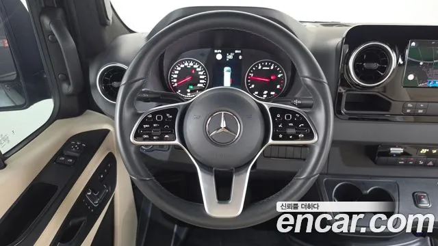 Mercedes-Benz Sprinter Sprinter — Фото автомобиля 10