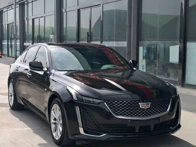 Cadillac CT5 — Фото автомобиля 3