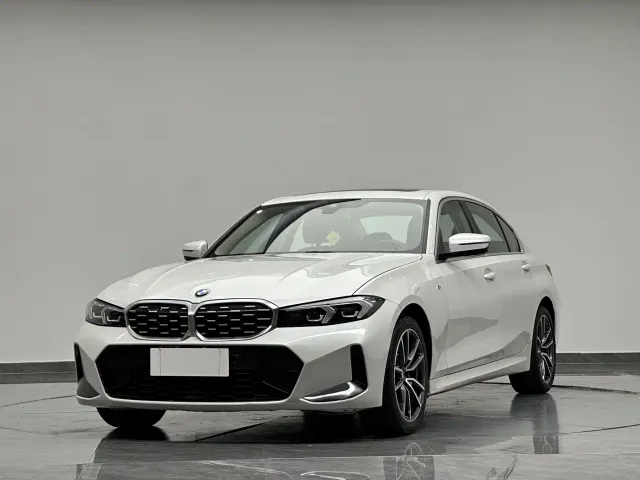 Фотография автомобиля — BMW 3 Series