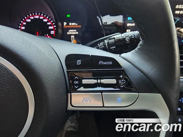 Hyundai Avante CN7 — Фото автомобиля 11