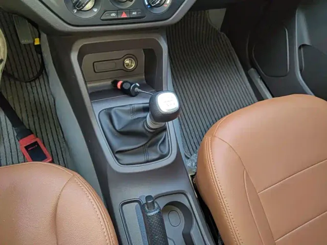 Wuling Hongguang — Фото автомобиля 13