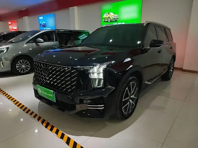 Фотография автомобиля — GAC Trumpchi GS8