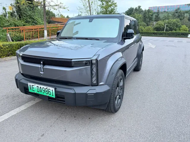 Фотография автомобиля — iCAR 03