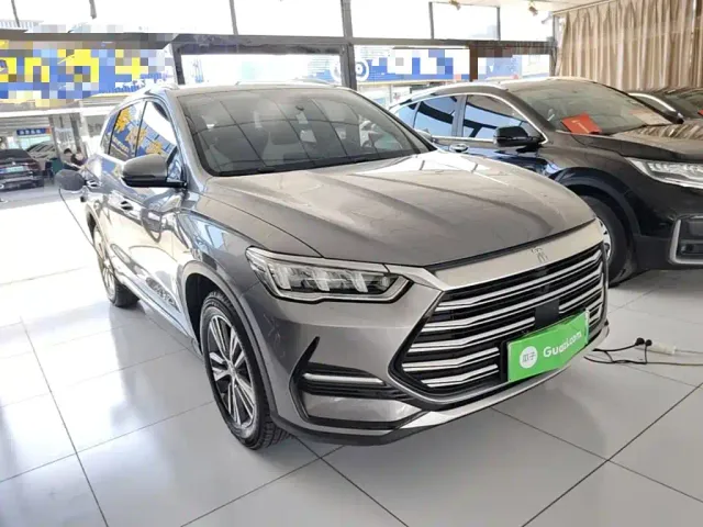 BYD Song Pro — Фото автомобиля 3