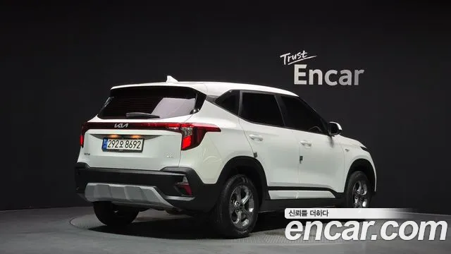 Kia Seltos — Фото автомобиля 2