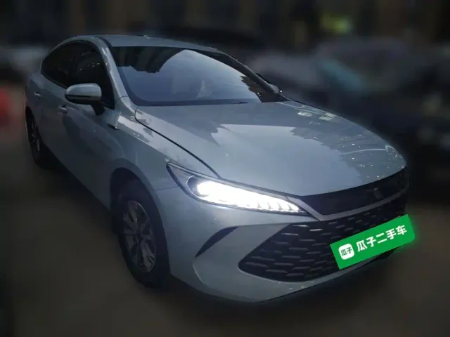 BYD Qin PLUS — Фото автомобиля 3