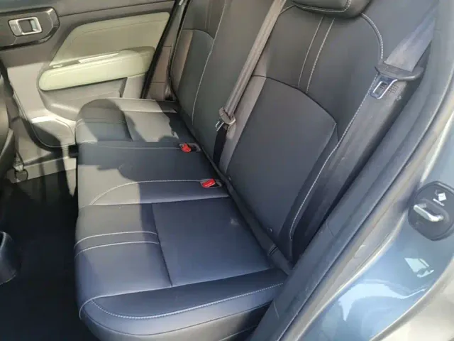 Baojun Yep Plus — Фото автомобиля 16
