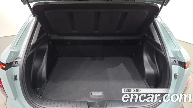 Hyundai Kona SX2 — Фото автомобиля 20