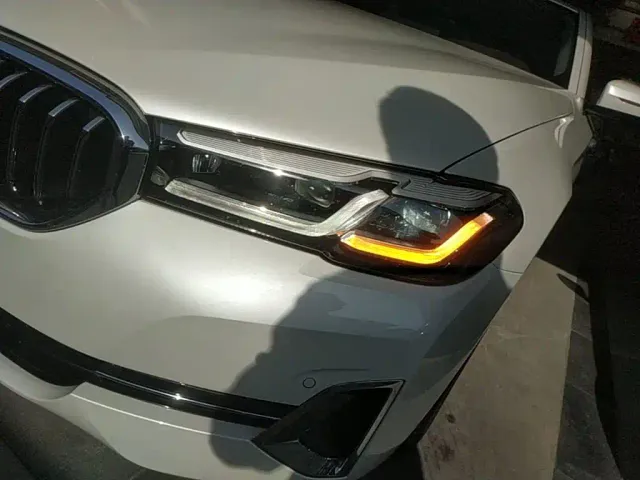 BMW 5 Series — Фото автомобиля 23