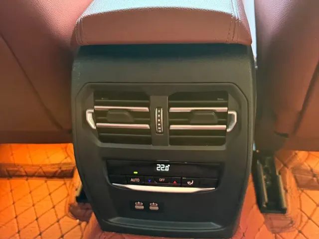 BMW 3 Series — Фото автомобиля 21