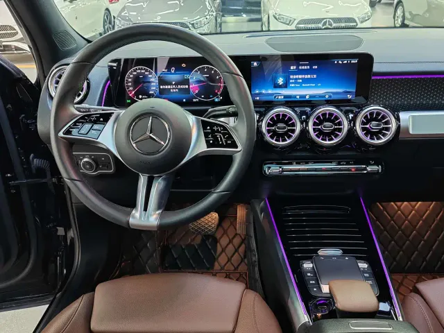 Mercedes-Benz GLB-Class — Фото автомобиля 13