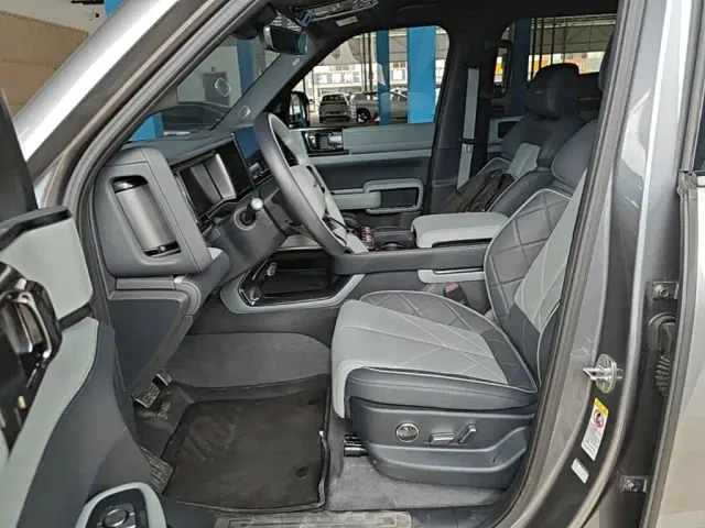 BYD FangChengBao Leopard 5 — Фото автомобиля 14
