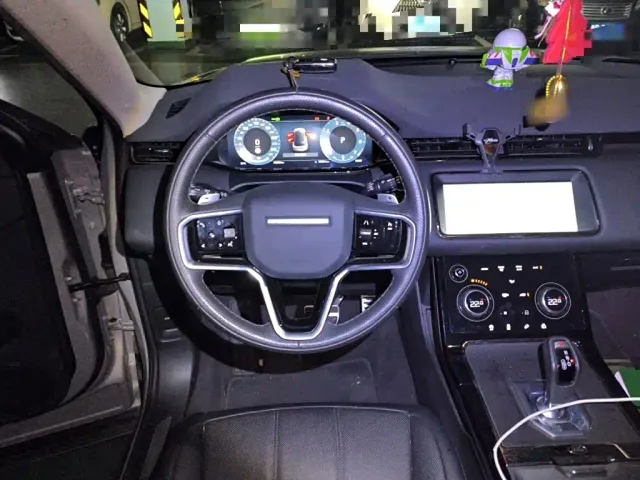 Land Rover Range Rover Evoque — Фото автомобиля 6