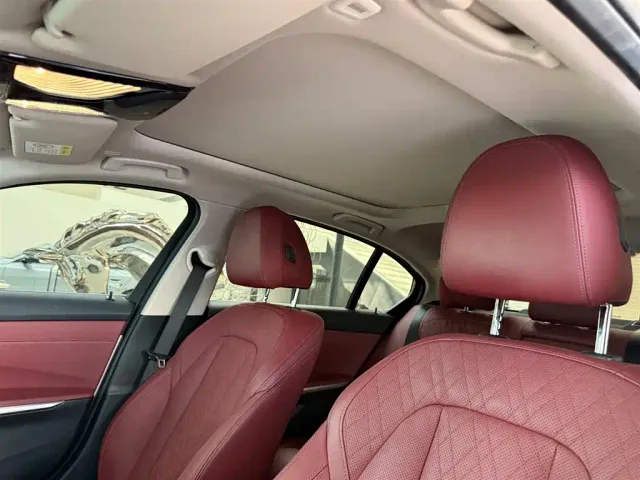 BMW i3 — Фото автомобиля 9