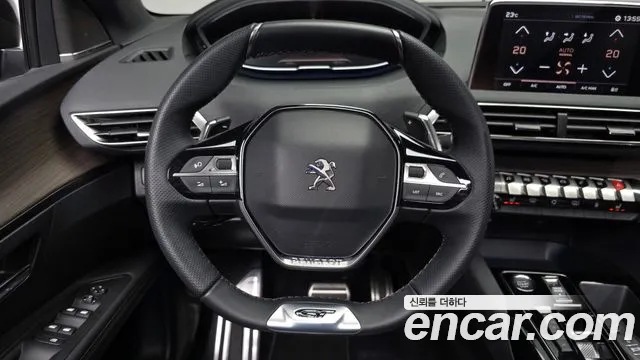 Peugeot 3008 2nd Gen — Фото автомобиля 19