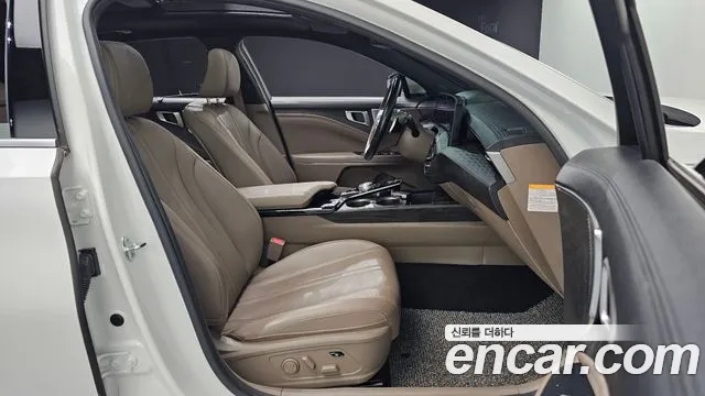 Kia K8 Hybrid — Фото автомобиля 16