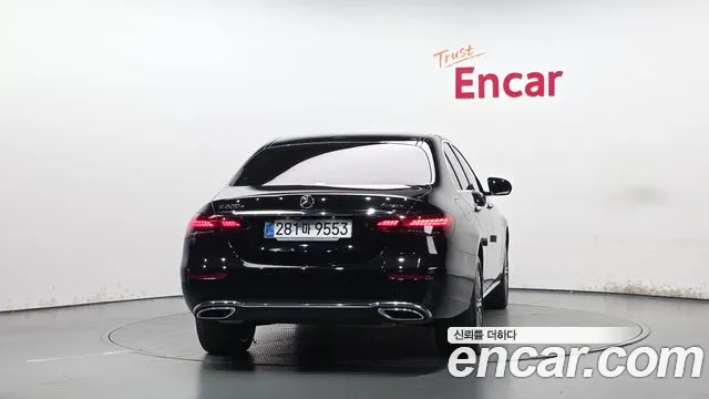Mercedes-Benz E-Class W213 — Фото автомобиля 4