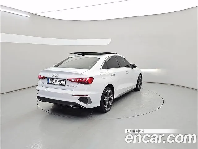 Audi A3 8Y — Фото автомобиля 2