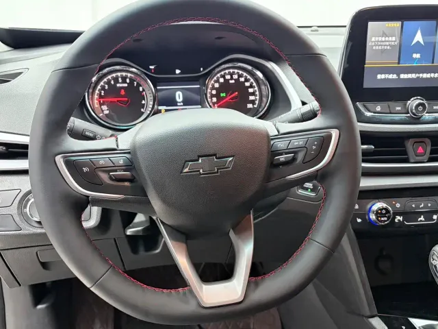 Chevrolet Orlando — Фото автомобиля 12