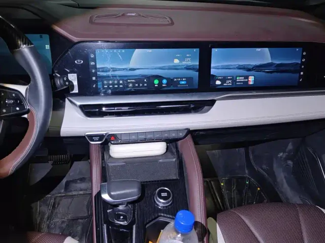 Geely Xingyue L — Фото автомобиля 13
