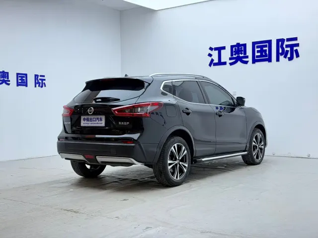Nissan Qashqai 2021 2.0L CVT Luxury Version — Фото автомобиля 19