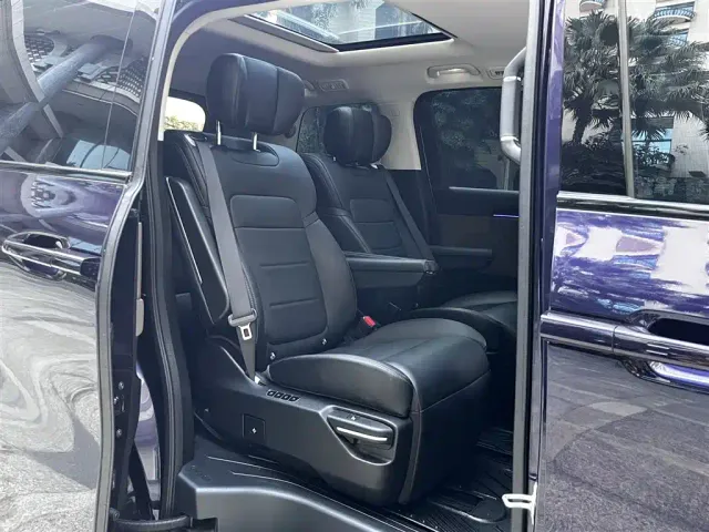 GAC Trumpchi E8 — Фото автомобиля 16