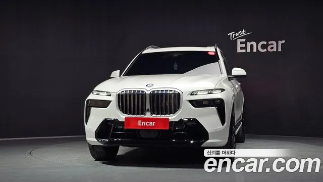Фотография автомобиля — BMW X7 X7 (G07)