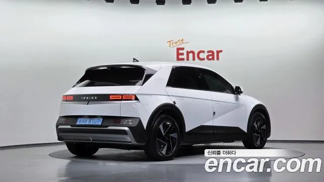 Hyundai Ioniq 5 — Фото автомобиля 2