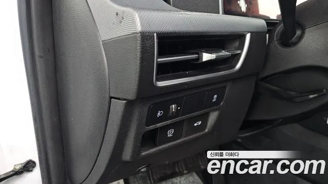 Hyundai Sonata Sonata Edge(DN8) 2.0 LPG(Коммерческий) — Фото автомобиля 17