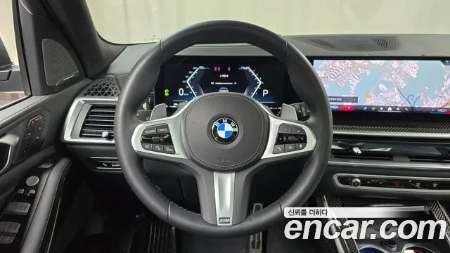 BMW X7 — Фото автомобиля 13
