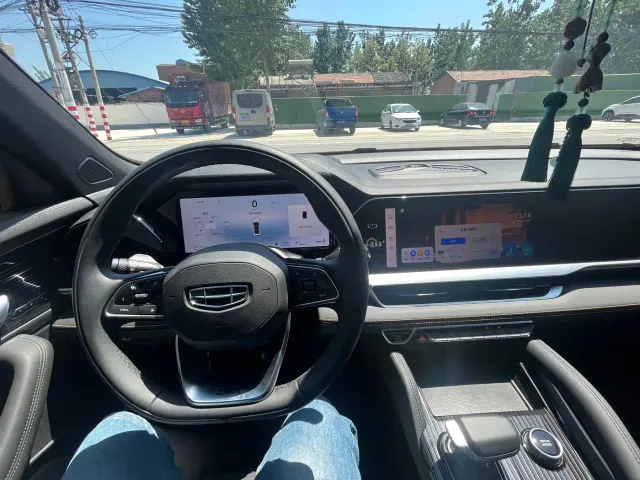 Geely Xingyue L — Фото автомобиля 8