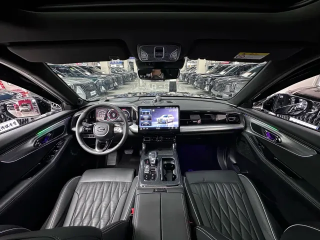 GAC Trumpchi GS8 — Фото автомобиля 23