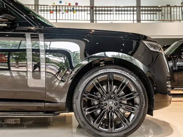 Land Rover Range Rover — Фото автомобиля 5