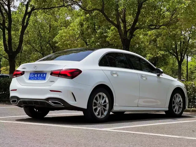 Mercedes-Benz A-Class — Фото автомобиля 5