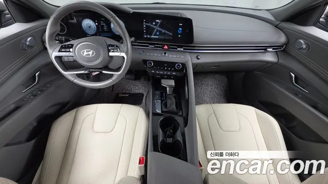 Hyundai Avante CN7 — Фото автомобиля 10