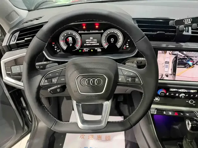 Audi Q3 — Фото автомобиля 8