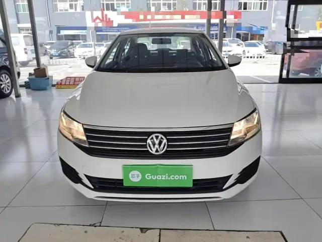 Volkswagen Lavida — Фото автомобиля 2