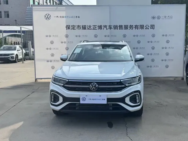 Volkswagen T-Roc — Фото автомобиля 2