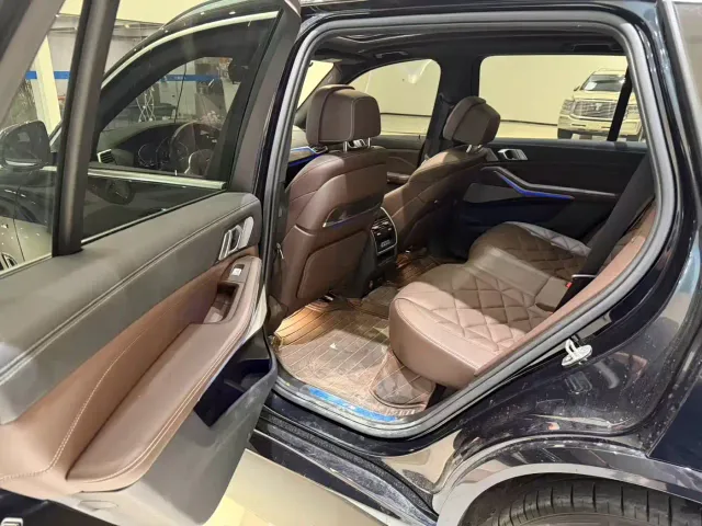 BMW X5 — Фото автомобиля 7