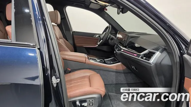 BMW X5 xDrive 40i M Sport — Фото автомобиля 21