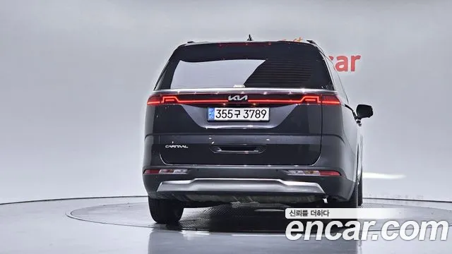 Kia Canival Carnival 4 поколение Бензин 7 мест Noblesse — Фото автомобиля 3