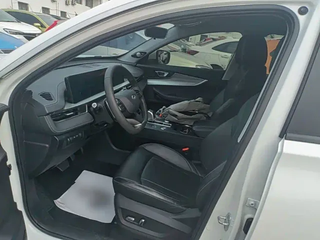 Chery Tiggo 8 PLUS — Фото автомобиля 14