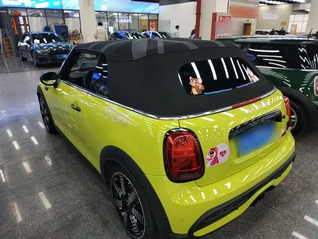 MINI Hatch — Фото автомобиля 22