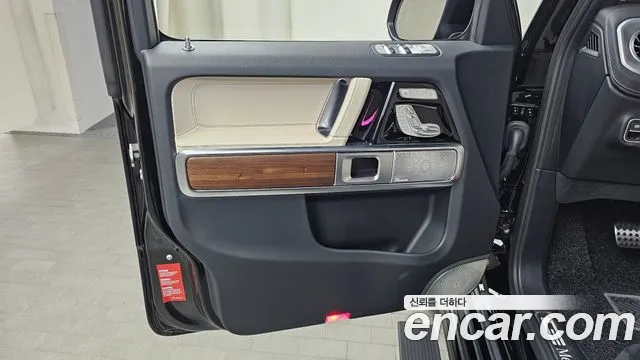 Mercedes-Benz G-Class — Фото автомобиля 24