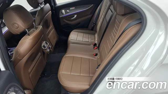 Mercedes-Benz E-Class W213 — Фото автомобиля 16