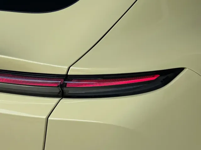 Nio ET5 — Фото автомобиля 25