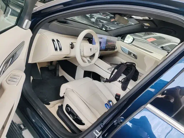 Deepal Deep Blue S09 — Фото автомобиля 15