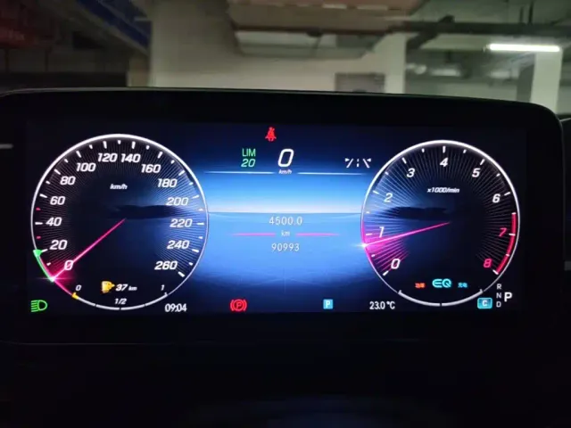 Mercedes-Benz C-Class — Фото автомобиля 11