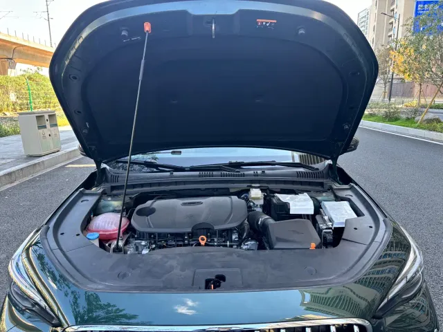 Geely Emgrand — Фото автомобиля 19
